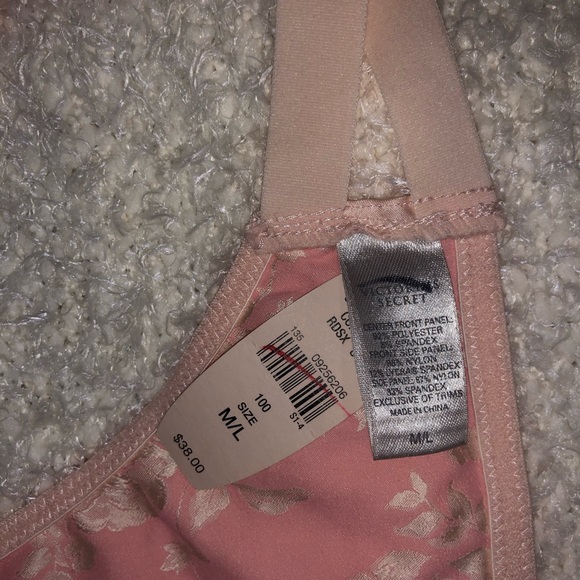 Victoria’s Secret Garter Belt M/L - Picture 3 of 3